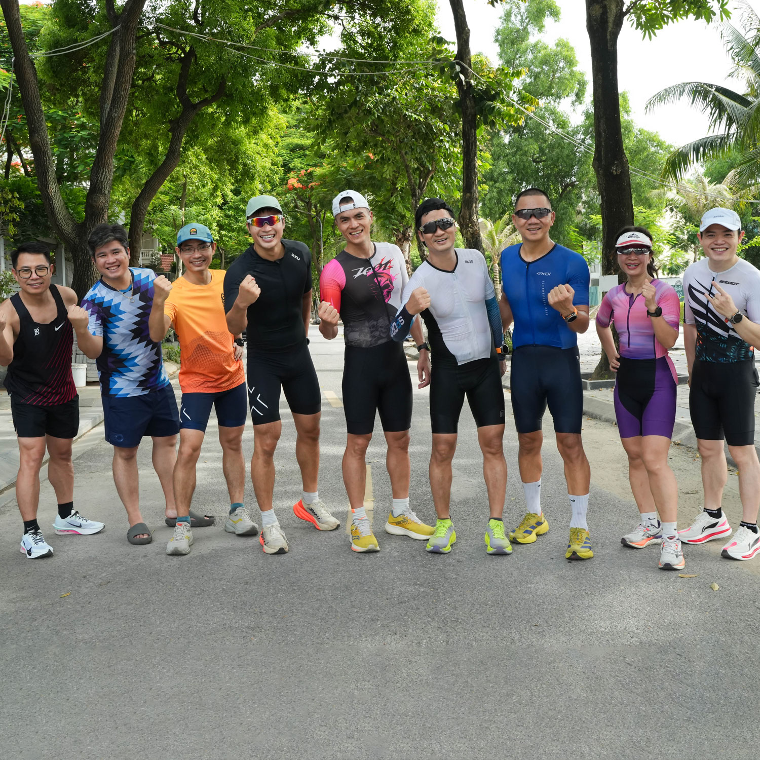 THĂNG LONG AQUA BRICK TRAINING: ĐẠP – CHẠY VÀ TRẢI NGHIỆM KÍNH THỂ THAO SWANS